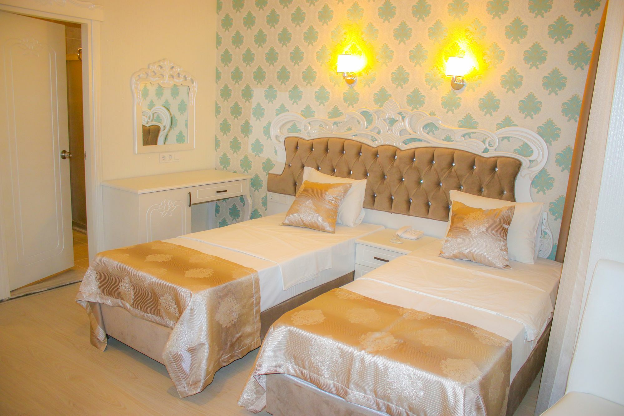 Deluxe Newport Hotel - Old City Stambuł Zewnętrze zdjęcie